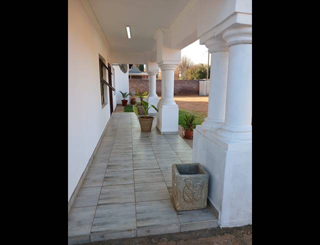 4 BEDROOM FREEHOLD FOR SALE IN HENLEY ON KLIP